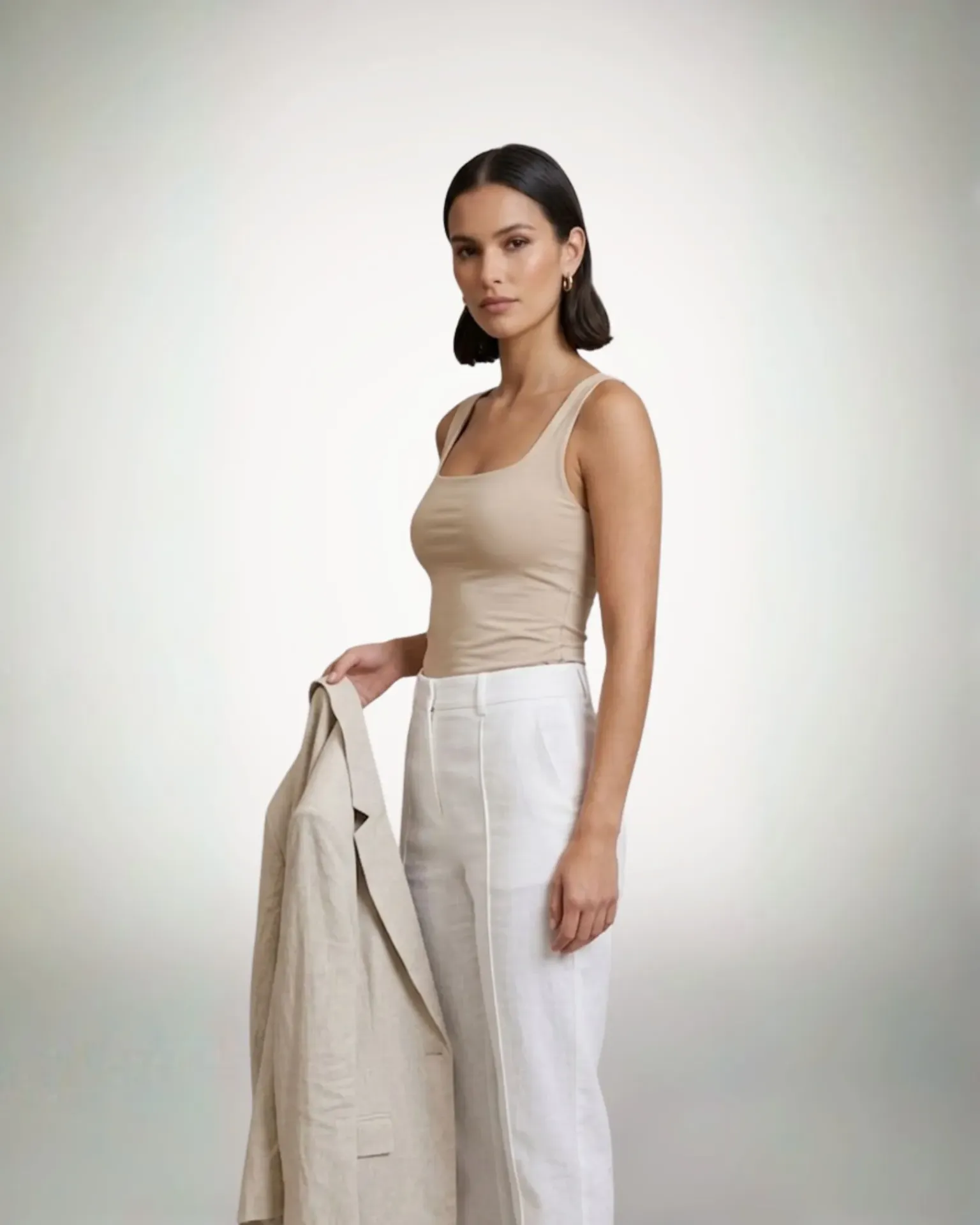 The Lara Essential Square Top