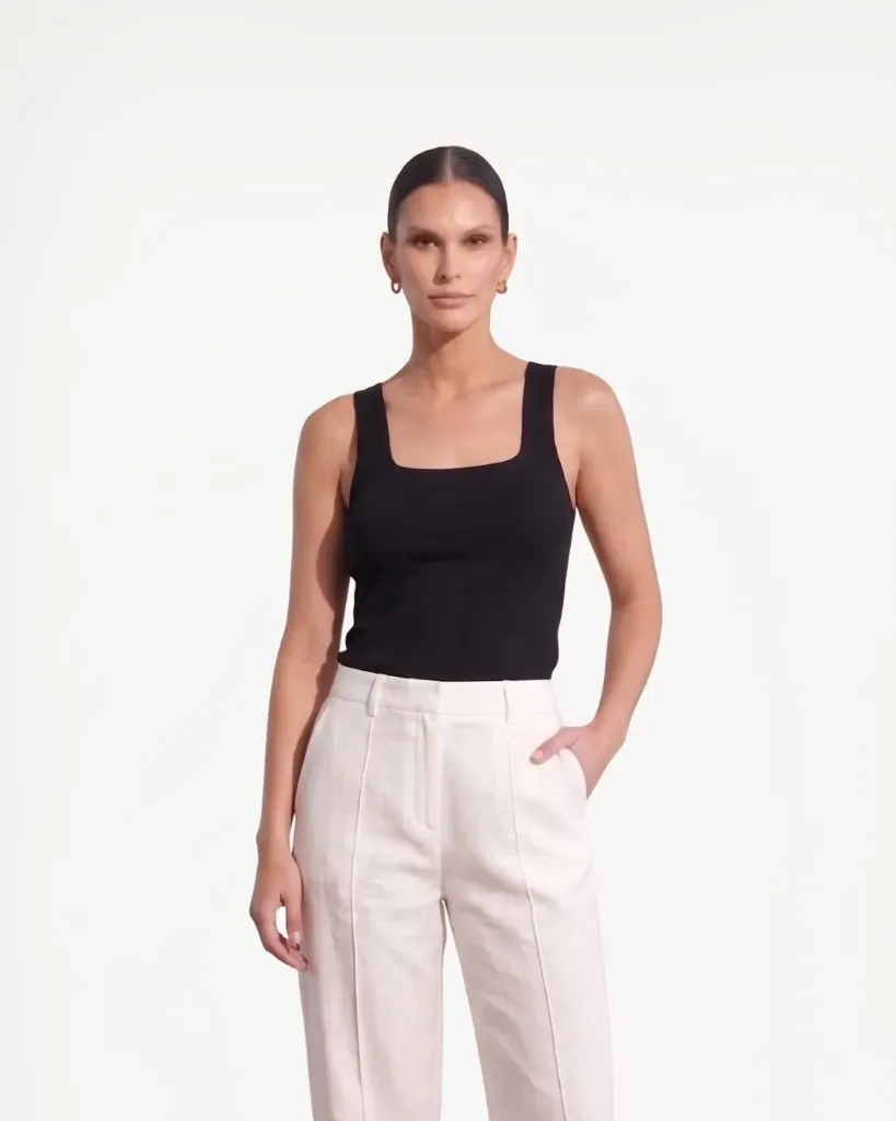 Minimalist Polyester Top - Black (38)