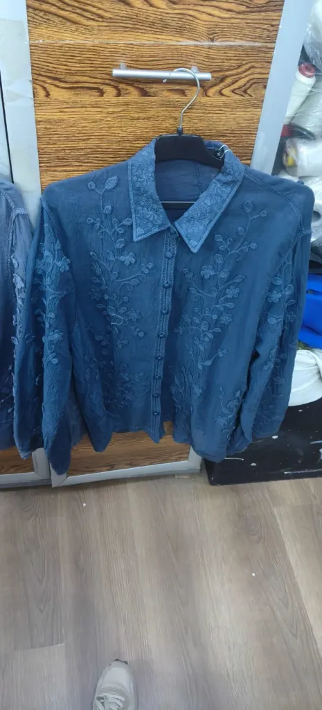 Modern Flowy Blouse 